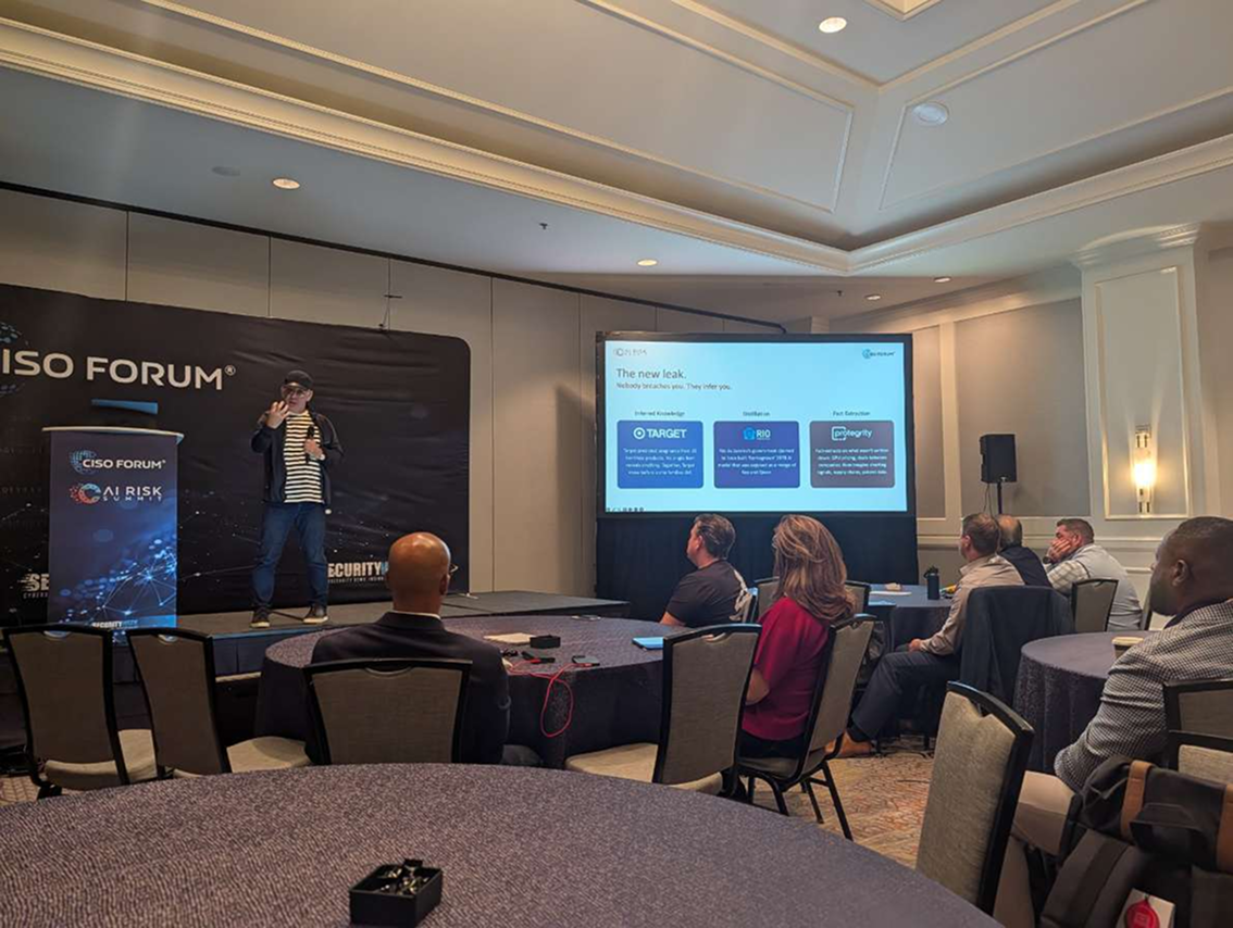 Michael Howard presenting Human in the Loop, Out of Control at the AI Risk Summit